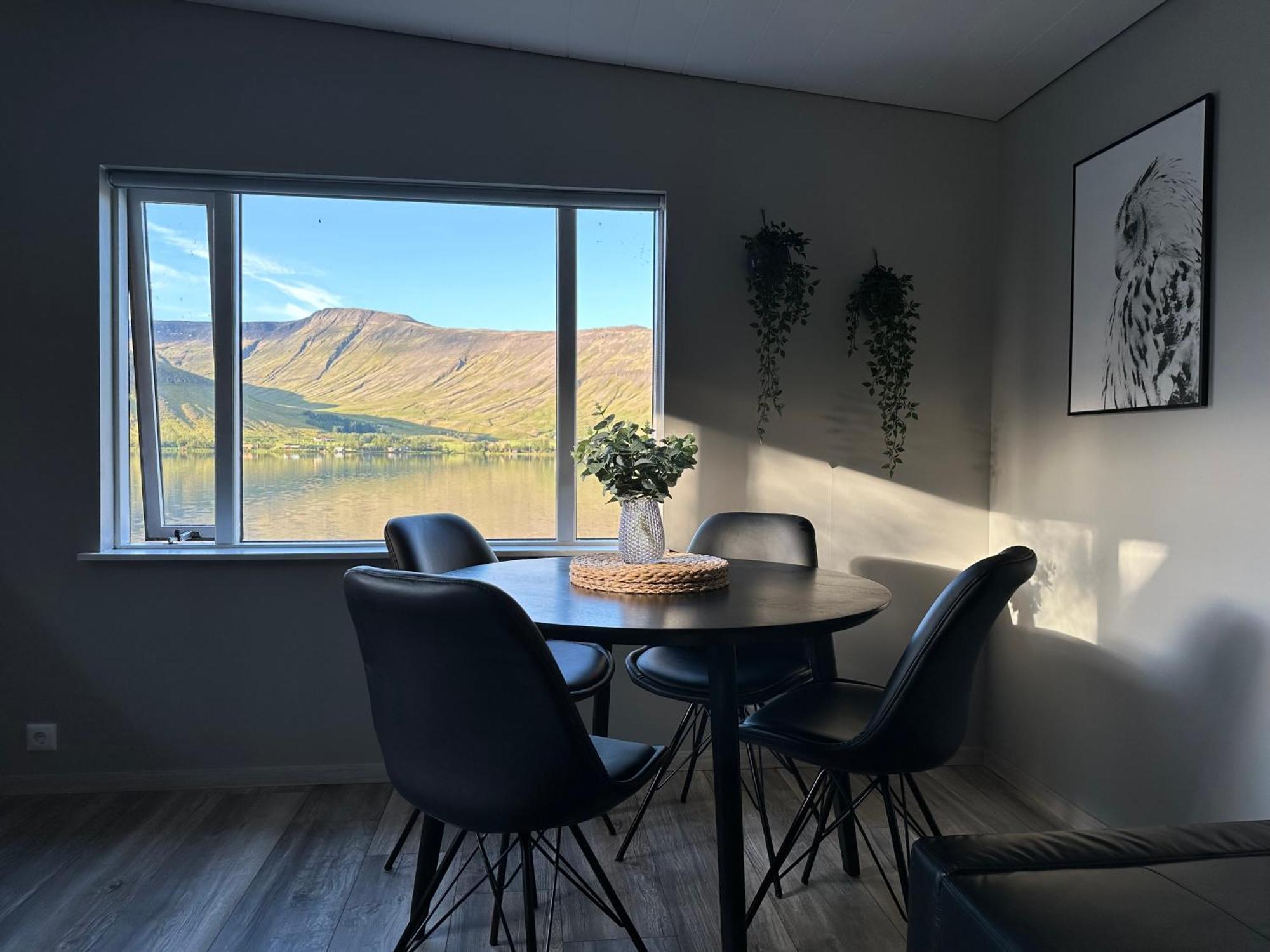 Cosy Lakeview Cabin 45 Minutes From Reykjavik Mosfellsbaer Luaran gambar